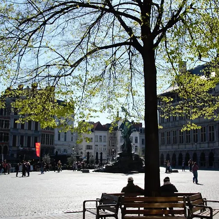 Historical Center Antwerp, On Foot Apartamento *